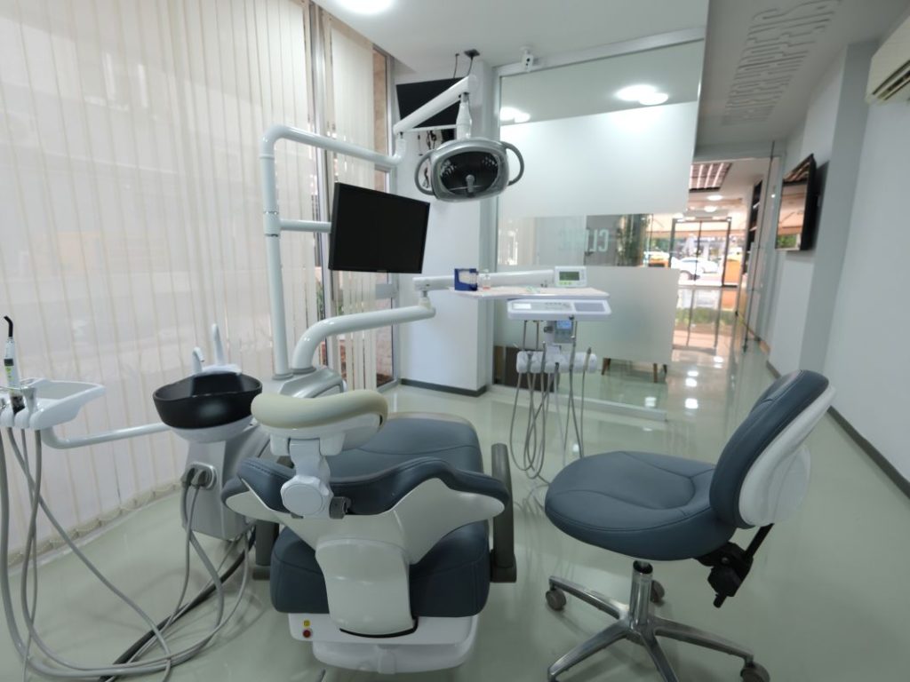 Full Arch Dental Implants in Turkey