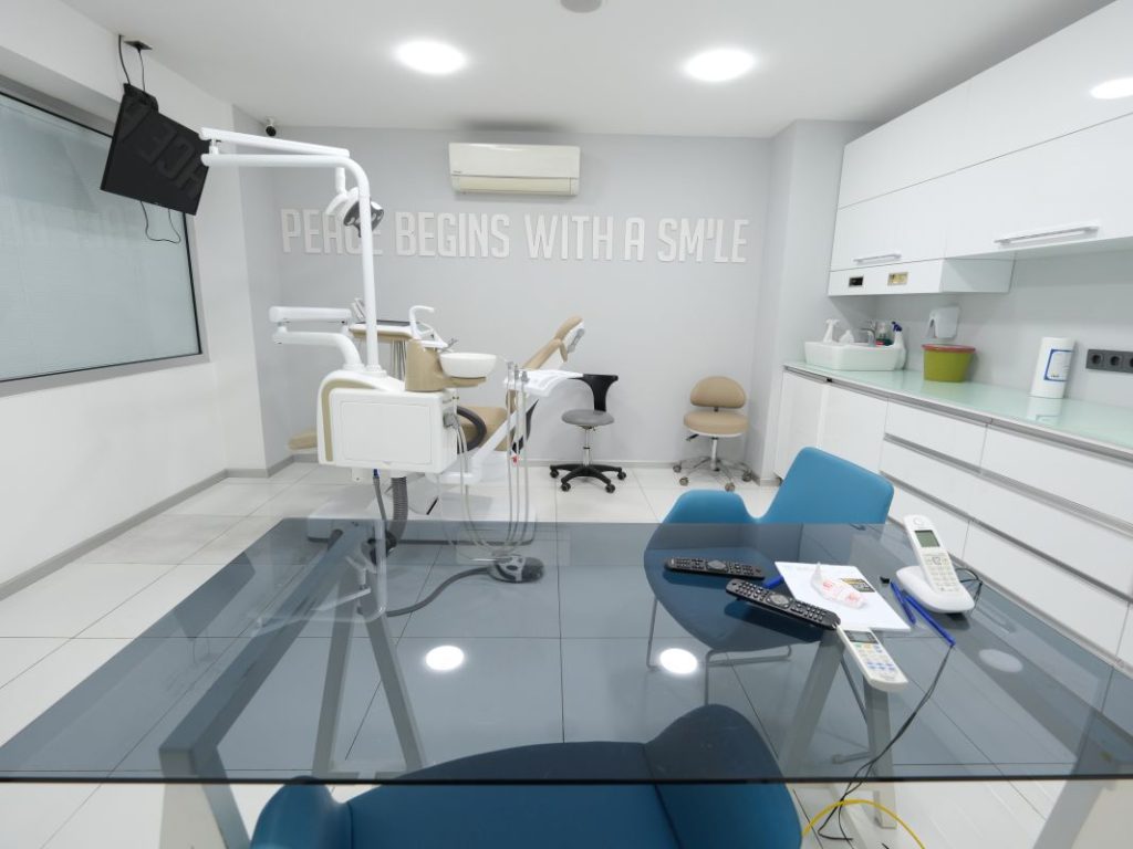 Full Mouth Dental Implants Turkey Package Deals